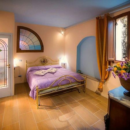 Agriturismo La Torre Di Monsindoli Сиена Экстерьер фото