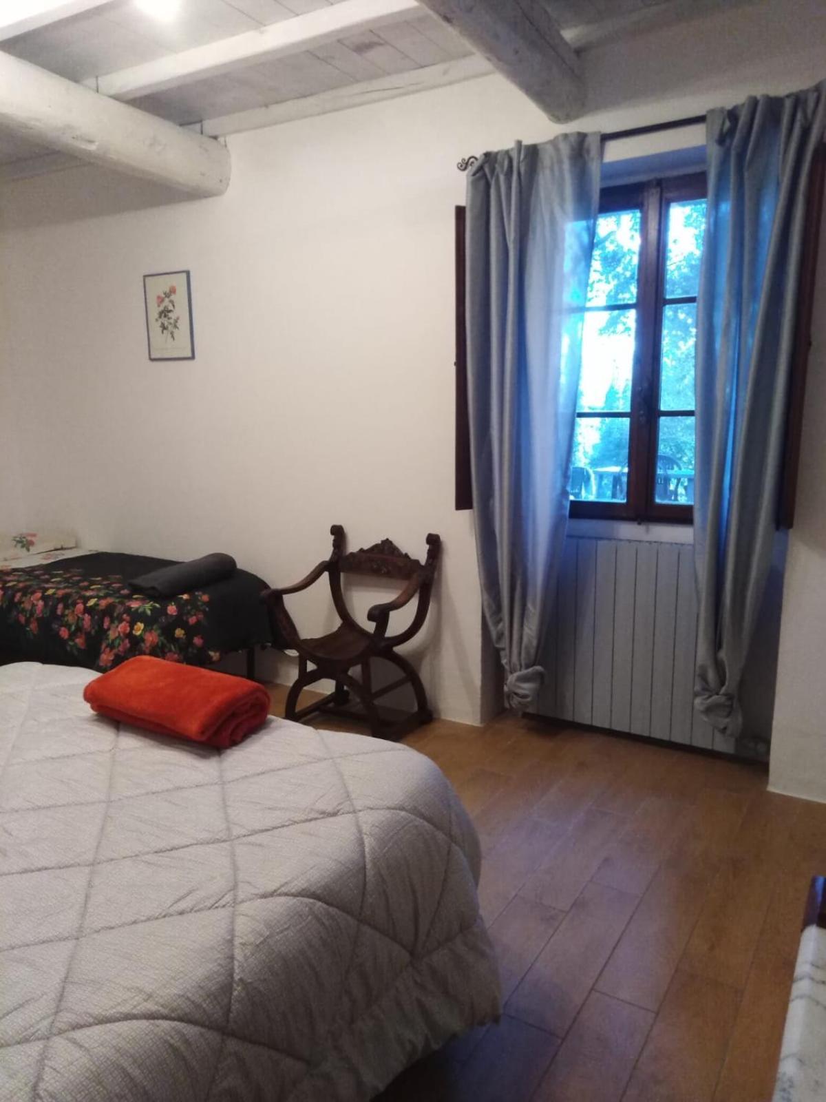 Agriturismo La Torre Di Monsindoli Сиена Экстерьер фото