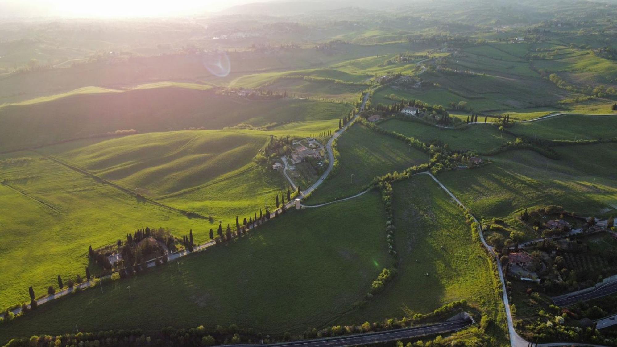 Agriturismo La Torre Di Monsindoli Сиена Экстерьер фото