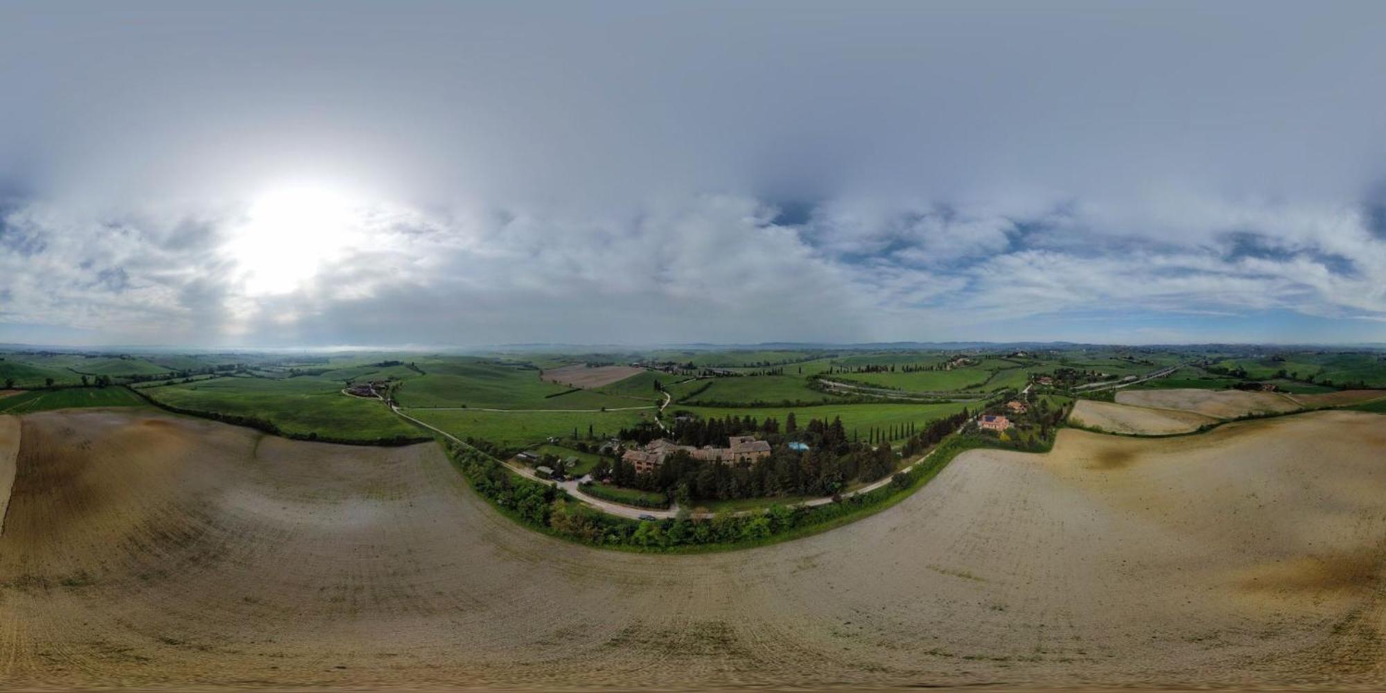 Agriturismo La Torre Di Monsindoli Сиена Экстерьер фото